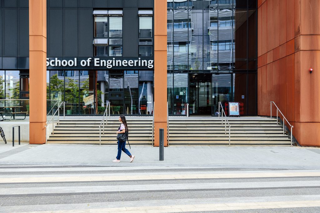 The School of Engineering building in the campus of the University of Bristol