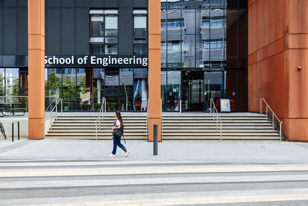 The School of Engineering building in the campus of the University of Bristol