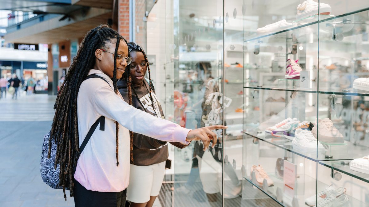 Two UWEBIC students window shopping