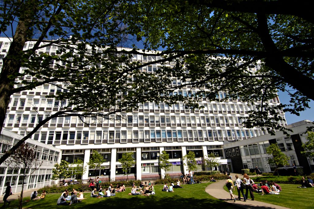 Exterior of Moolsecoomb Building at University of Brighton