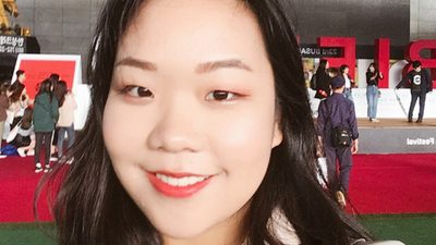 Eva Jeon headshot